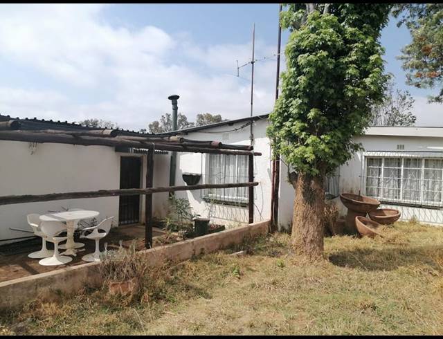 FARM FOR SALE IN WALKERVILLE CENTRAL
